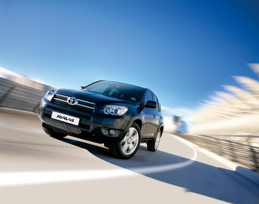  Toyota RAV4 2005 года  (фото 141 из 172)